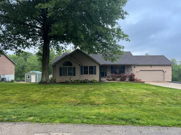 108 Farrar Dr, Aurora, IN 47001