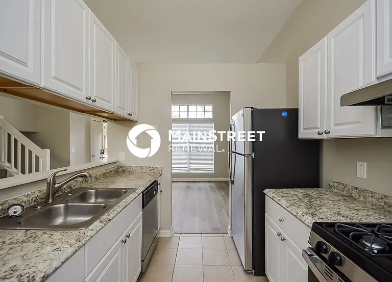 6233 Marbut Farms Ln — Photo 8