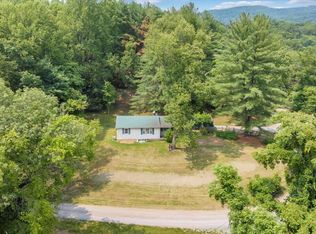 545 Orange Ln, Troutville, VA 24175