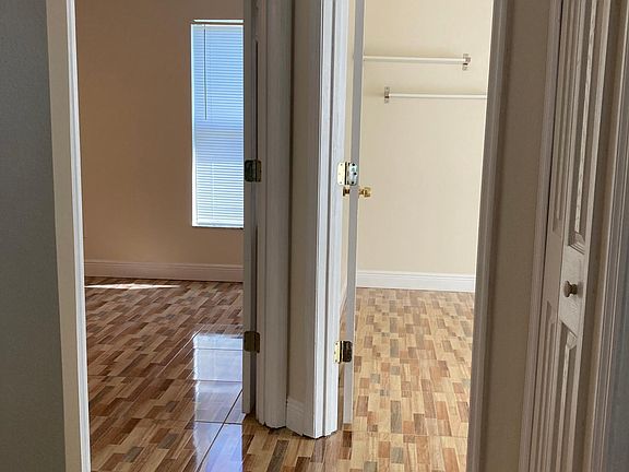 5th image of 2207 Guadalupe St
