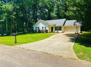 6533 River Hill Dr, Flowery Branch, GA 30542