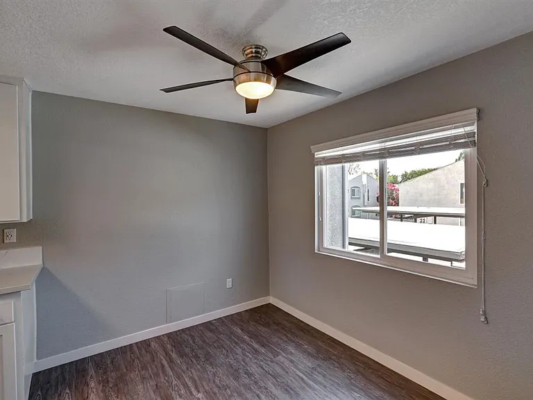 West Fifth Apartments — Photo 35
