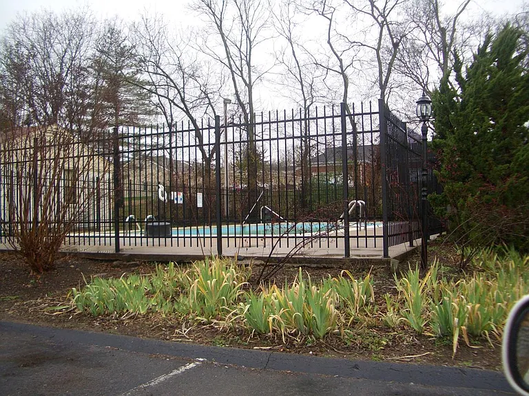 2116 Hobbs Rd #M18 — Photo 8