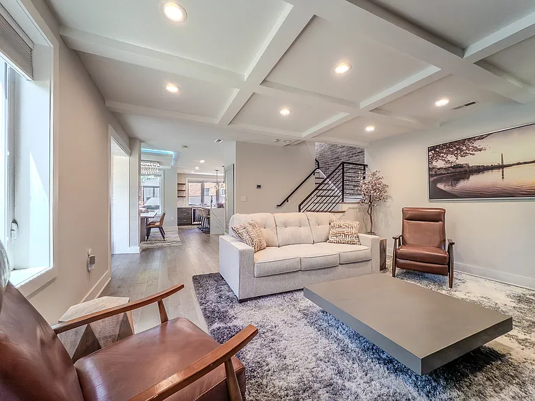 301 Gallatin St NW — Photo 13