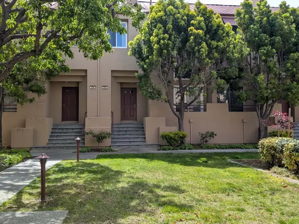 232 Commons Ln, Foster City, CA 94404