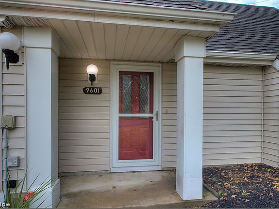 2nd image of 9601 E Idlewood Dr #1