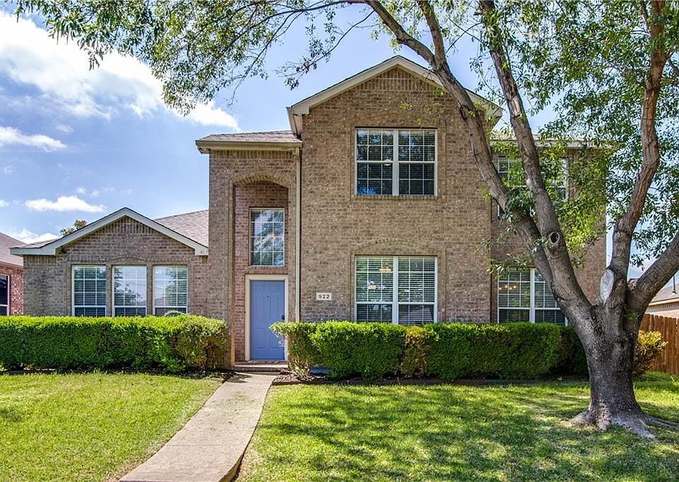 1st image of 922 Dandelion Dr