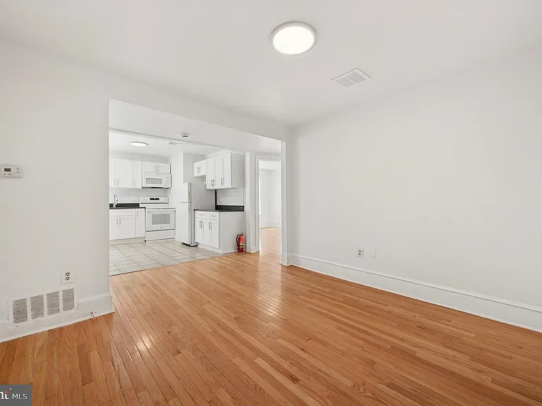 3655 Indian Queen Ln #2 — Photo 3