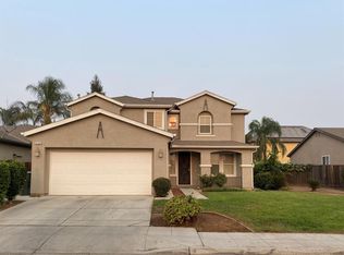 2124 N Barcus Ave, Fresno, CA