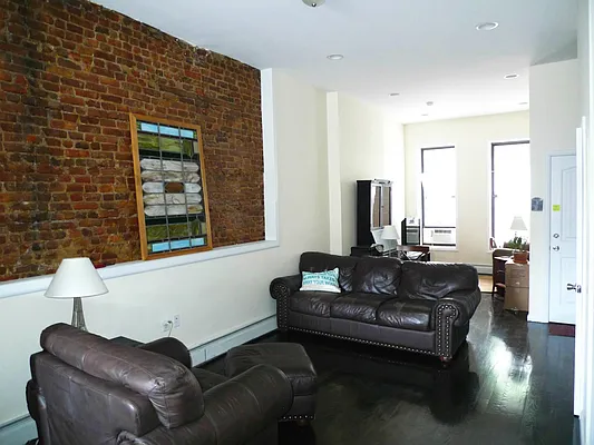 Rented by Keller Williams NYC | media 14