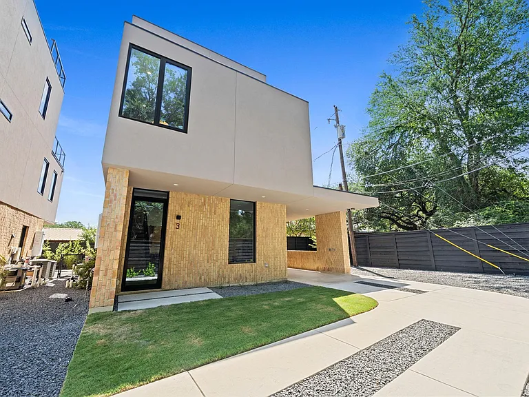 1403 Barton Hills Dr #3 — Photo 3