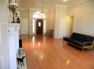 3241 Meredith Ln, Grapevine, TX 76051