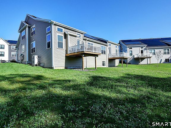 3rd image of 74 Shea Circle