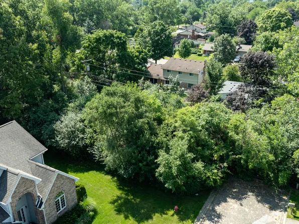 2626 Shefman Ter, Ann Arbor, MI 48105