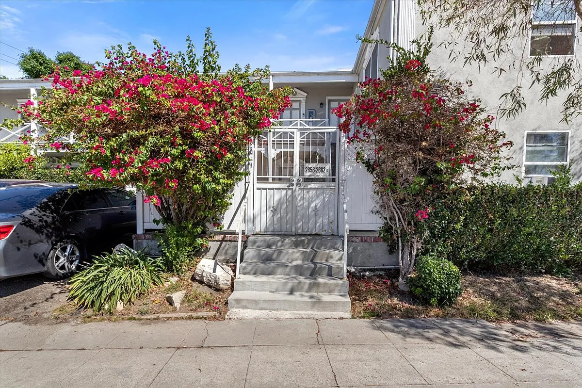 1 bed, 504 sqft, $1,995 — Photo 1