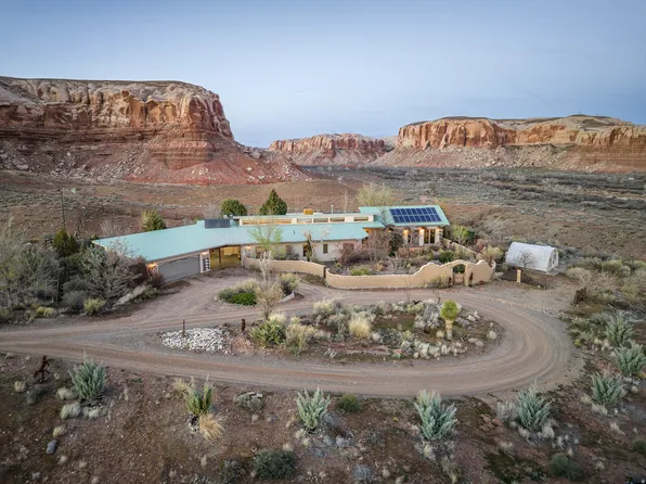 111 W Abby Rd, Bluff, UT 84512