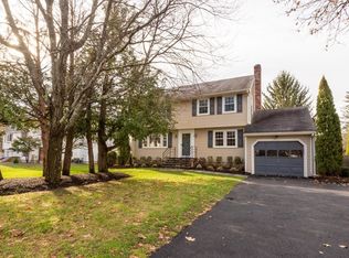 4 Independence Rd, Bedford, MA 01730