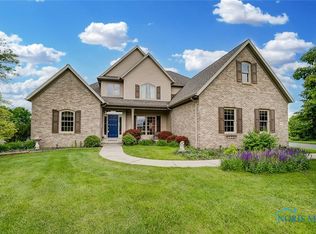 1908 Greystone Dr, Findlay, OH 45840