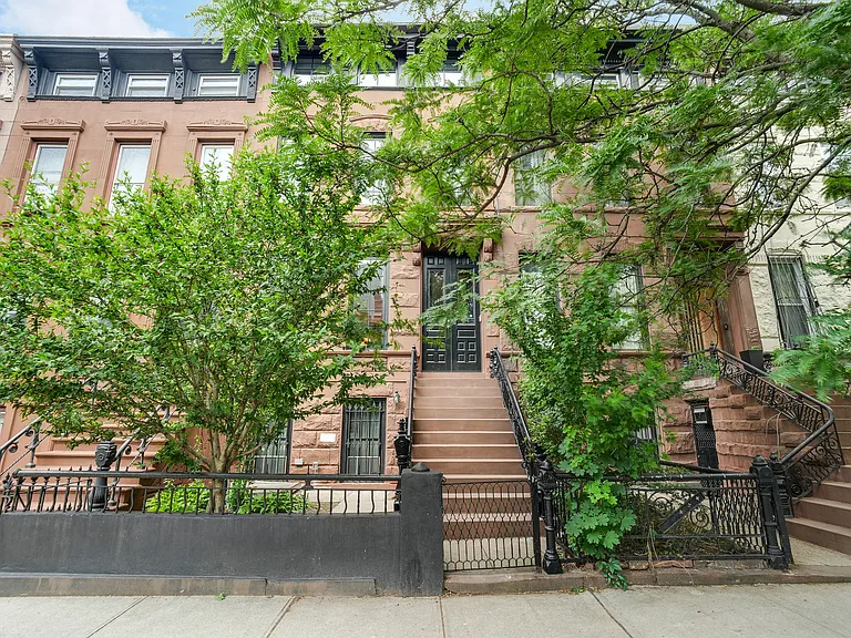 629 Putnam Ave #2 — Photo 21
