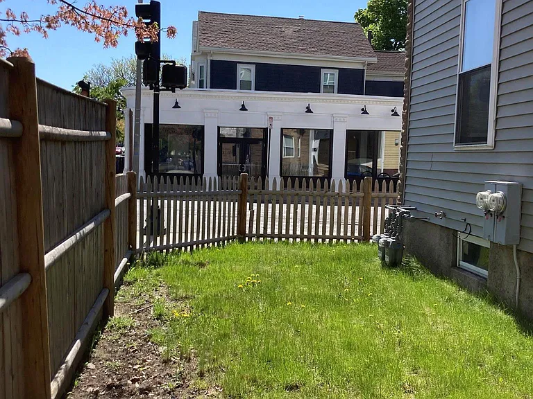 126 Cross St #4 — Photo 10