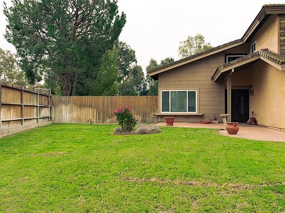 3rd image of 3441 Valle Vista Dr