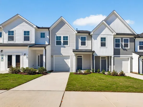 424 Barrington Key Dr, Zebulon, NC 27597