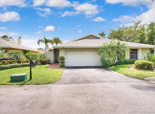 119 Laurel Rd, Hollywood, FL 33021