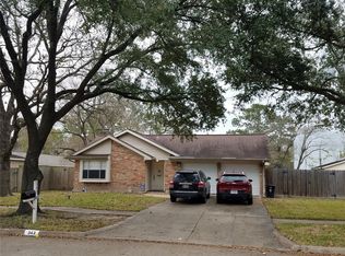 343 Queenstown Rd, Houston, TX 77015