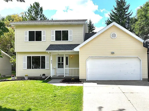 807 Whitney St, Mount Pleasant, MI 48858