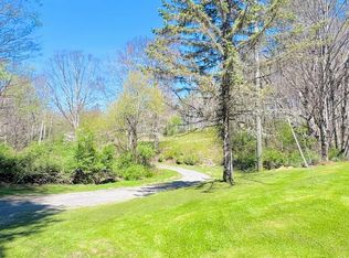 169 Everette Ln, Odd, WV 25843