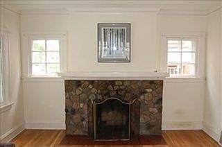 1st image of 1065 Lakeland Ave