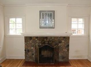 1065 Lakeland Ave, Lakewood, OH 44107