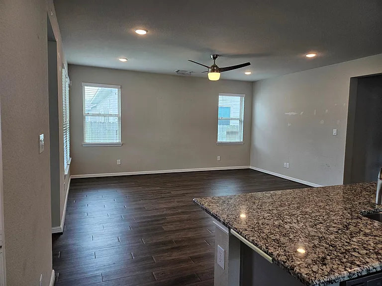 7811 Tindarey Maple Trce — Photo 7