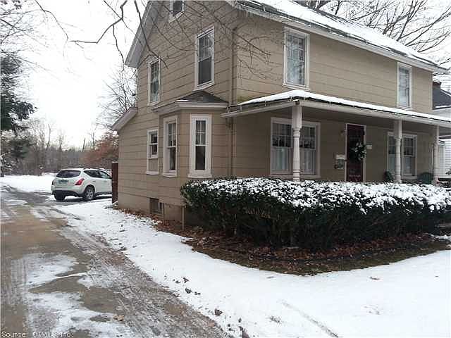 2nd image of 107 Garden St
