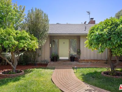 165 S Bowling Green Way, Los Angeles, CA, 90049