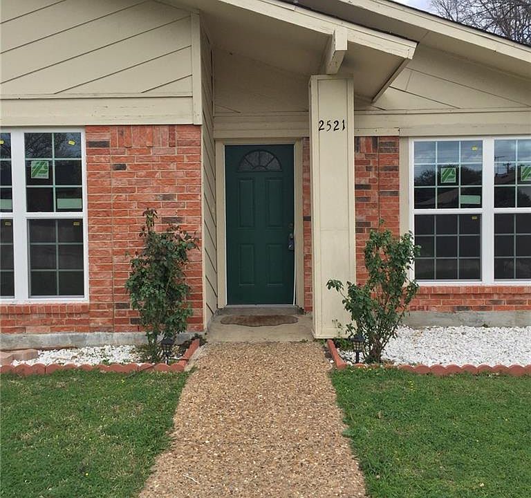 1st image of 2521 Hollydale Dr