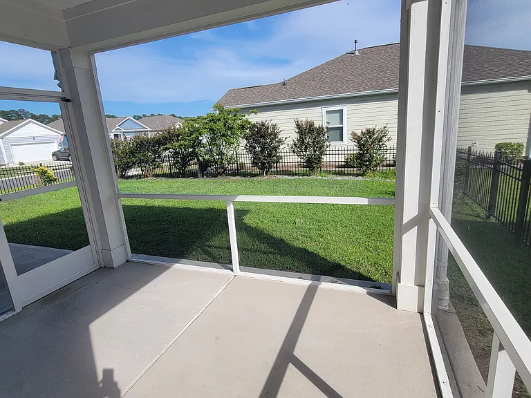 2664 Stellar Loop — Photo 24