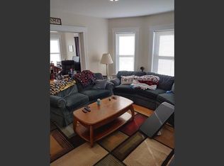 15 Ames St APT 2, Worcester, MA 01610