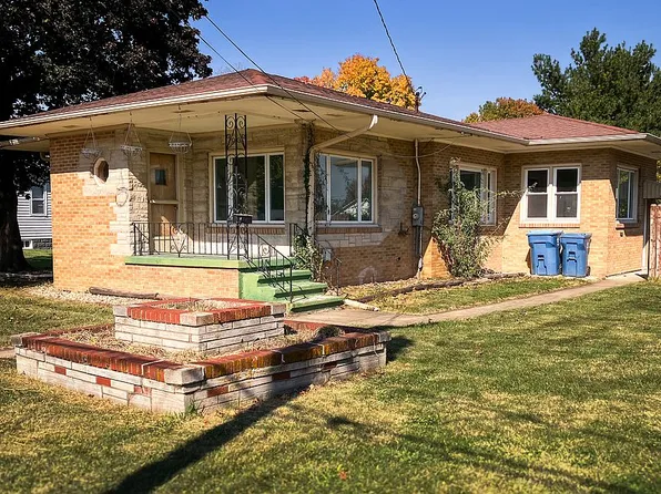 430 Clark St, Oglesby, IL 61348