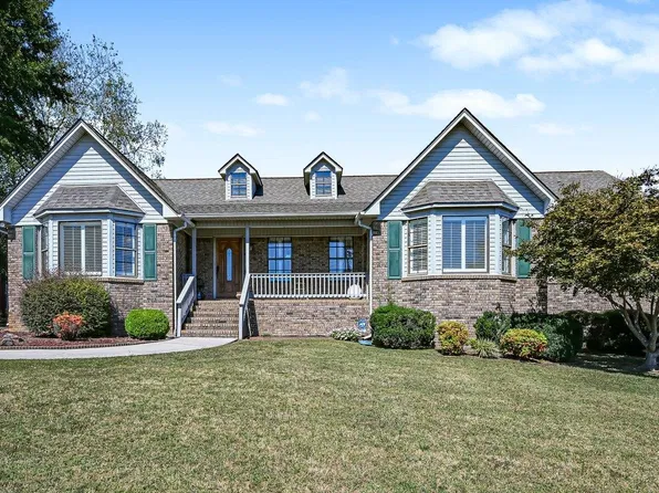 1517 Barton Dr NE, Cullman, AL 35055