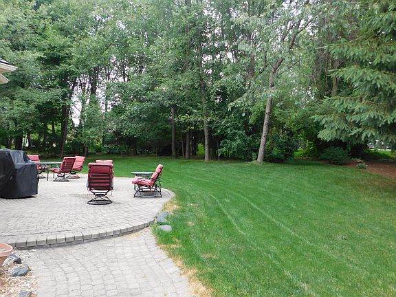 3rd image of 6456 Southampton Dr