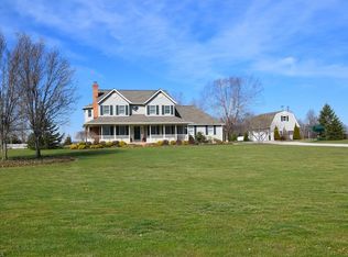 16412 Indian Hollow Rd, Grafton, OH 44044