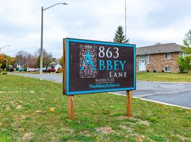 863 Abbey Ln, Peterborough, ON