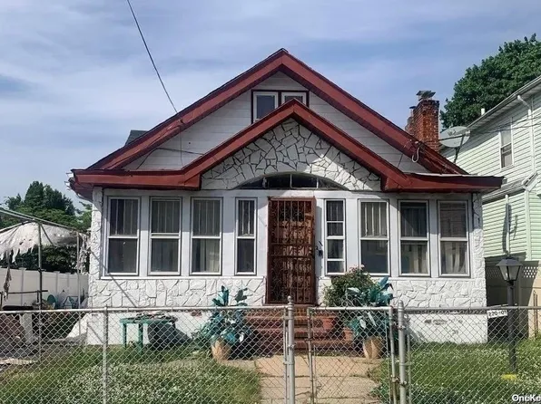 (undisclosed Address), Jamaica, NY 11413