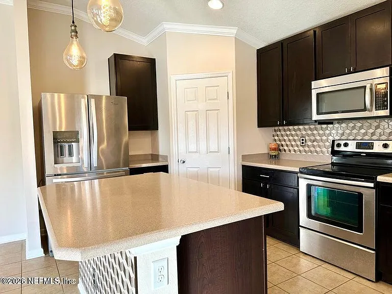 4930 Tiger Lily Ln — Photo 10
