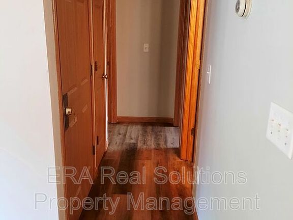 5th image of 108 E Lilley Ave
