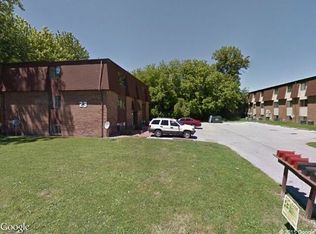 23 Kensington Heights Rd APT D, Belleville, IL 62226