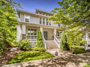 1108 Keystone Rd, Holland, MI 49423