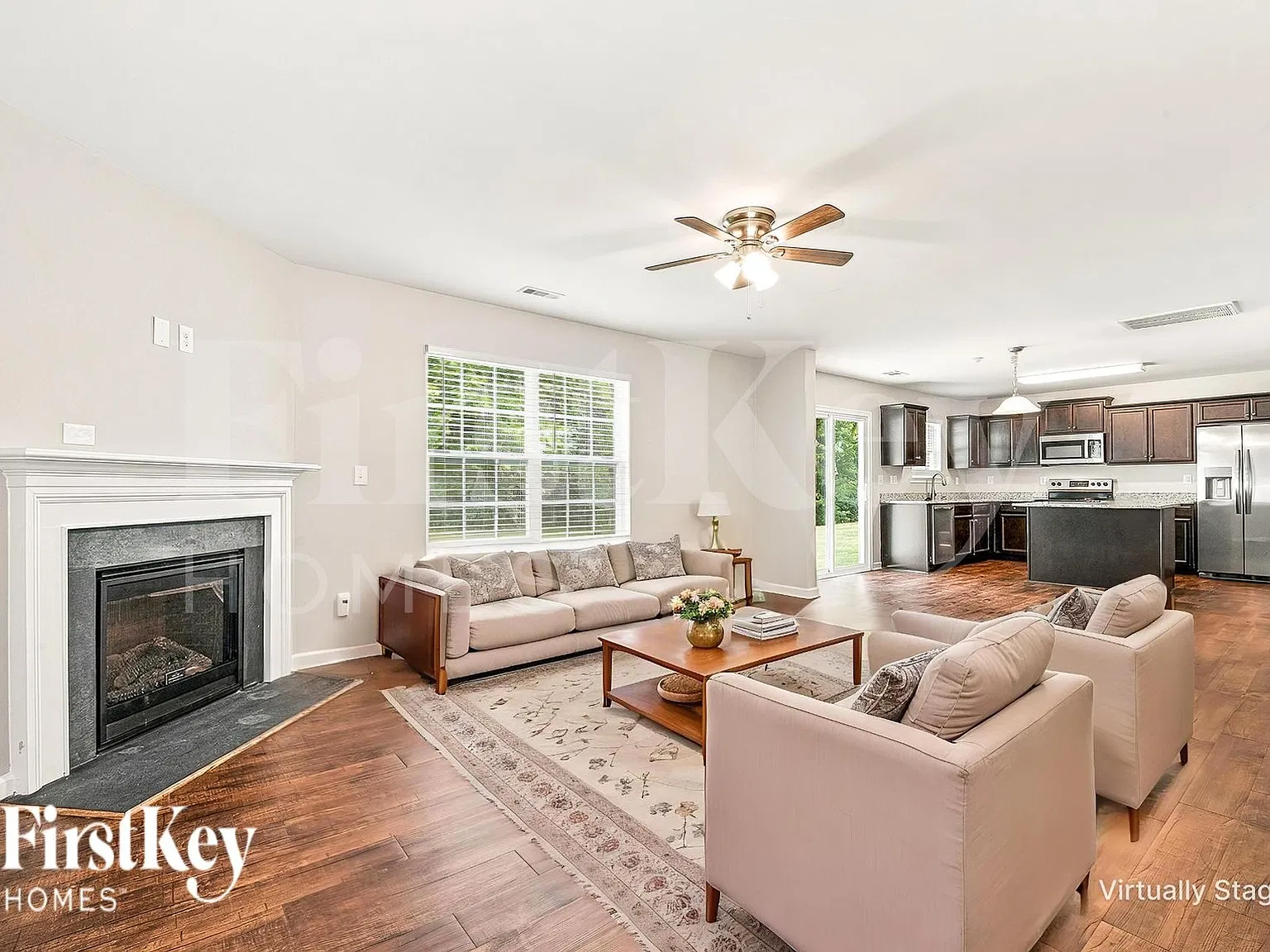 4 bed, 2.5 bath, 3100 sqft, $2,380 — Photo 3