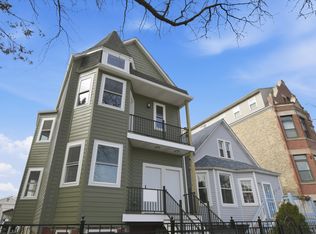 3040 N Drake Ave #2R, Chicago, IL 60618